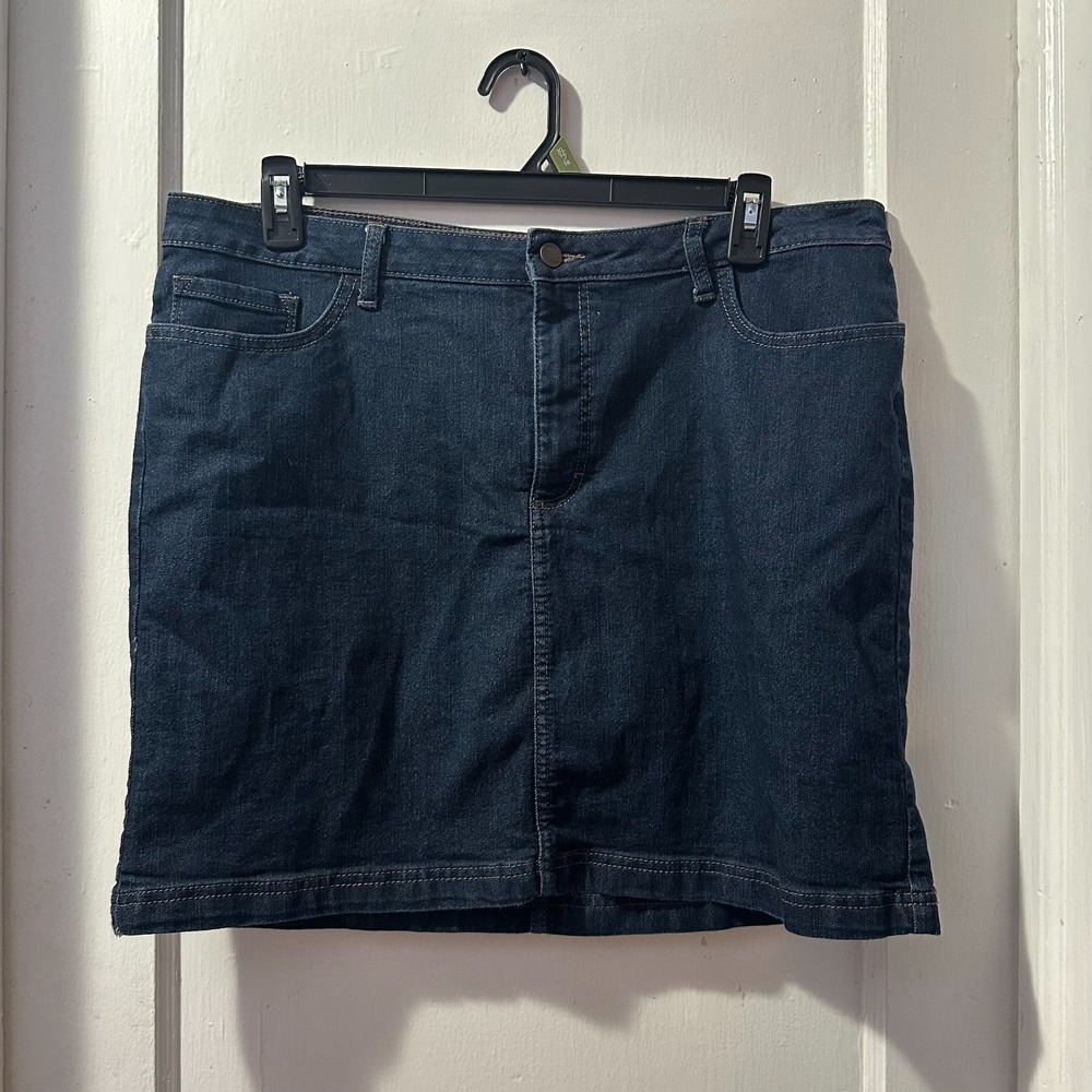 Riders by Lee Denim Midrise Skirt in 18
